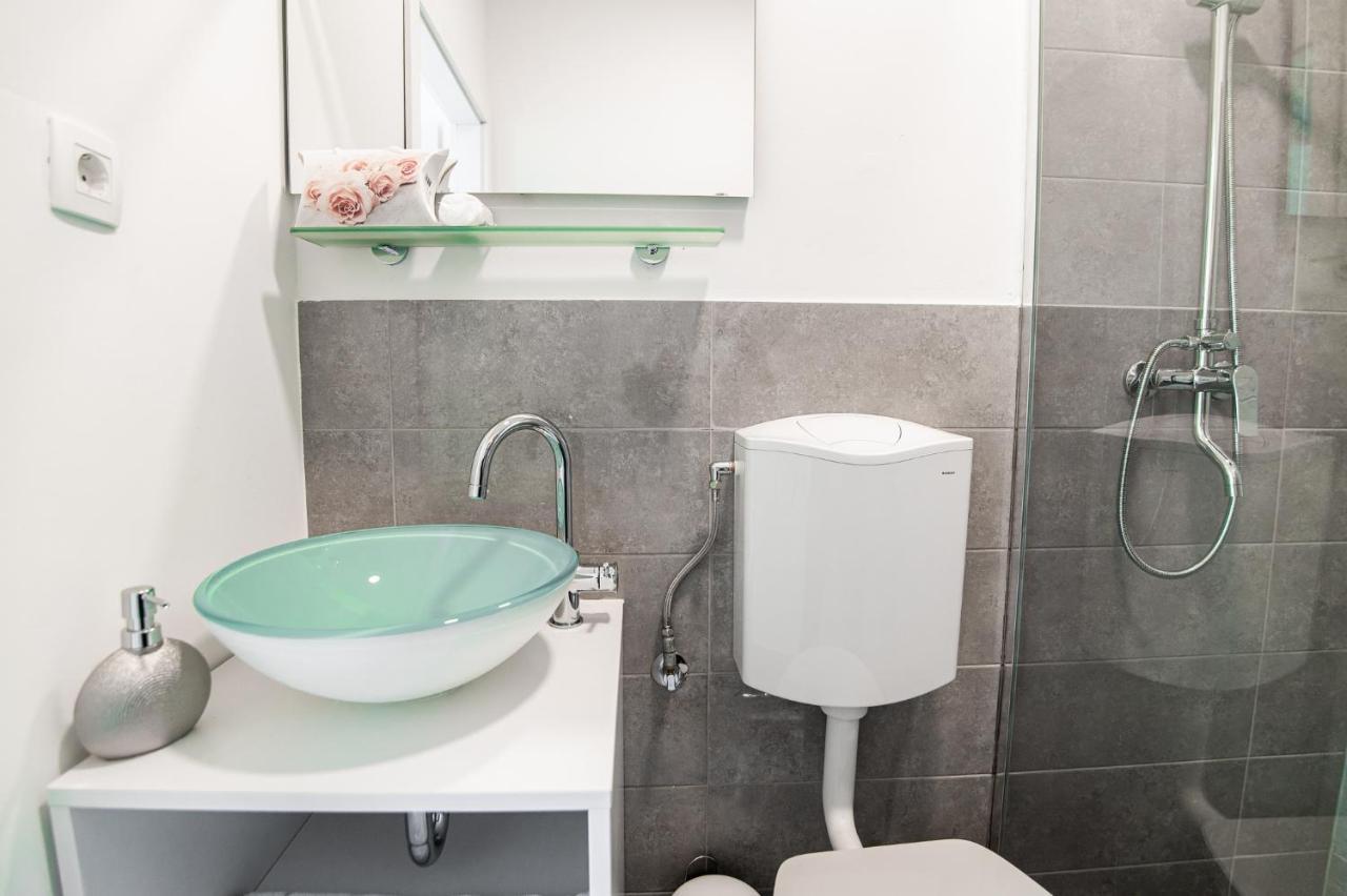 Oxford Apartments Любляна Екстериор снимка